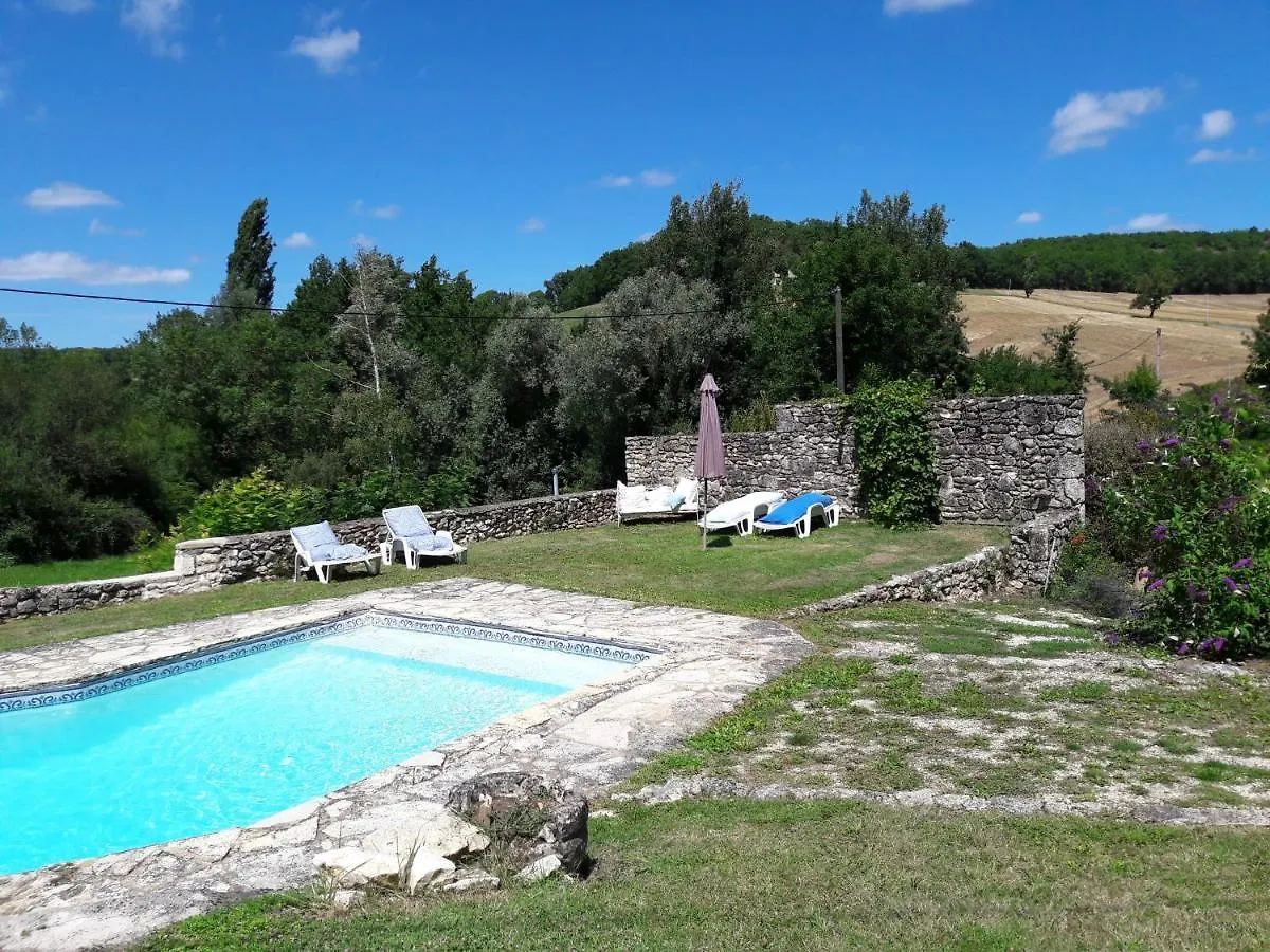 Castelnau-Montratier Gite Thezels - Piscine Privative بيت للعطل